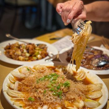 Mebo Hotpot  - Steamed Napa cabbage with garlic sauce and vermicelli - Chinese Near Me - Temple City, California