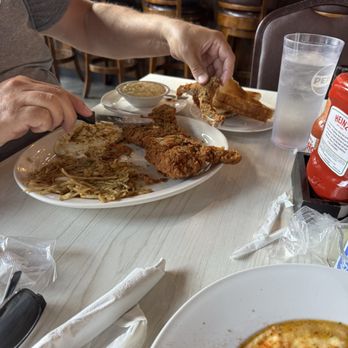 Mama G’s Kitchen - Fried pork chop - Soul Food Near Me - Springfield, Missouri Mama G’s Kitchen - Fried pork chop - Soul Food Near Me - Springfield, Missouri