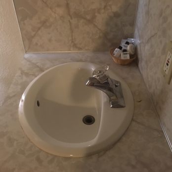 Motel Nicholas - Hotels Near Me - Omak, Washington