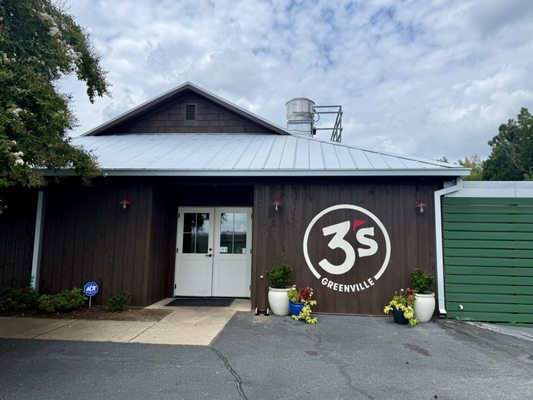 3's Greenville - Golf and Grubhouse by null
