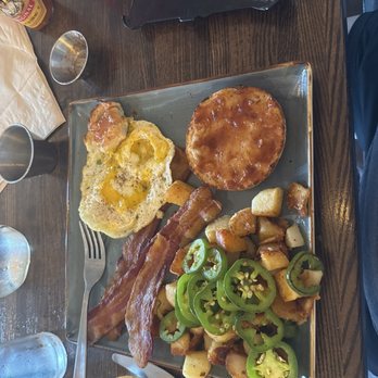 First Watch - 2 eggs over easy. Bacon. Country potatoes. With jalapeños. English muffins with jam. Waitress -- Rachel - Breakfast & Brunch Near Me - Phoenix, Arizona