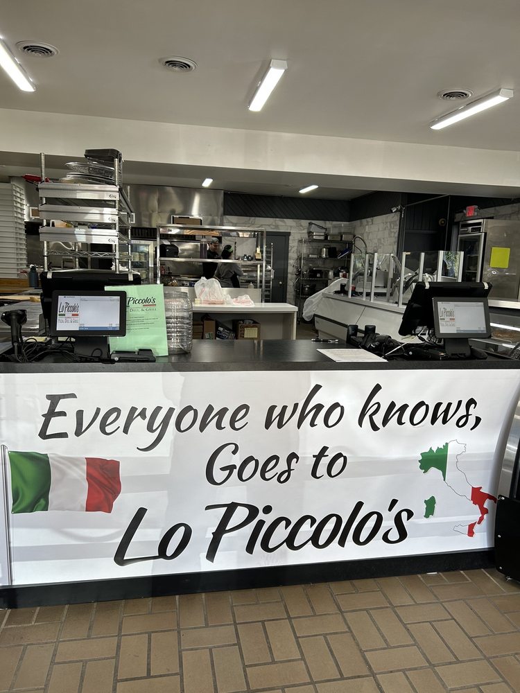LO PICCOLO’S PIZZA, DELI, GRILL 47 Photos & 61 Reviews 629 S