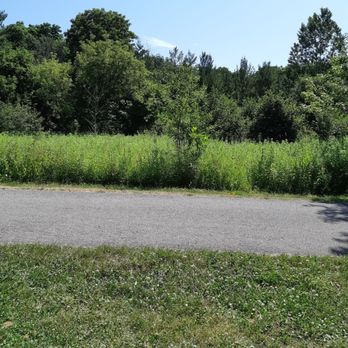 East Don Parkland - Entering the parkland. - Parks Near Me - Toronto, Ontario East Don Parkland - Entering the parkland. - Parks Near Me - Toronto, Ontario