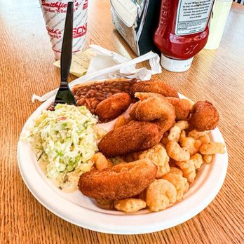 Smithfield's Chicken 'N Bar-B-Q - Shrimp Plate - Barbeque Near Me - Greensboro, North Carolina Smithfield's Chicken 'N Bar-B-Q - Shrimp Plate - Barbeque Near Me - Greensboro, North Carolina