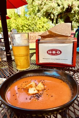 Healdsburg Bar & Grill by null