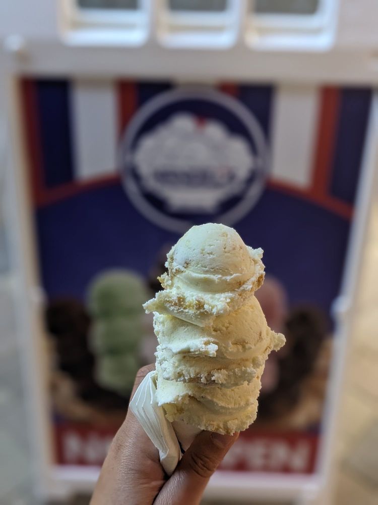 HANDEL’S HOMEMADE ICE CREAM Updated May 2024 36 Photos & 20 Reviews