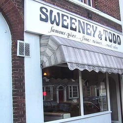 Sweeney & Todd - Is that a barber shop above??/
