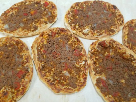 Al Medina Bakery by null