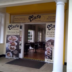 Café In The Park