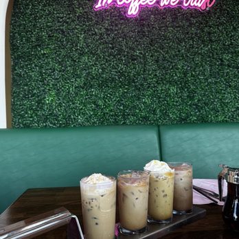 Madres Brunch - Special coffee - Breakfast & Brunch Near Me - Bellflower, California Madres Brunch - Special coffee - Breakfast & Brunch Near Me - Bellflower, California
