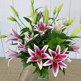 Bates Raintree Florist - Just gorgeous - Florists Near Me - Chattanooga, Tennessee Bates Raintree Florist - Just gorgeous - Florists Near Me - Chattanooga, Tennessee