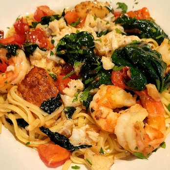 Biagio's Ristorante - Shrimp, scallop, and crab linguini - Italian Near Me - Paramus, New Jersey Biagio's Ristorante - Shrimp, scallop, and crab linguini - Italian Near Me - Paramus, New Jersey