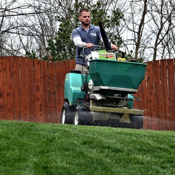 Royse Lawn Care - Beautiful lawn - Lawn Services Near Me - Batavia, Ohio Royse Lawn Care - Beautiful lawn - Lawn Services Near Me - Batavia, Ohio