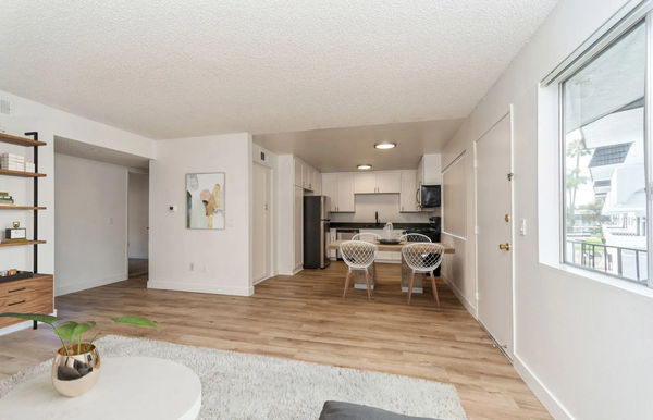 Palmilla Apartments by null