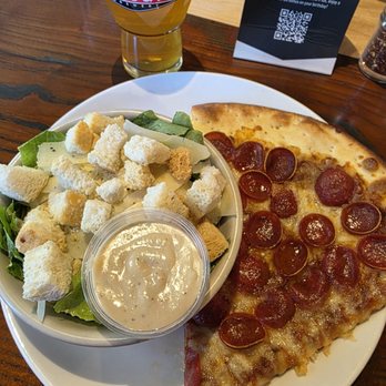 Fields & Ivy Brewery - Gastropubs Near Me - Lawrence, Kansas