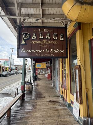 Palace | Restaurant & Saloon by null