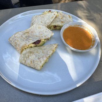 Cheeky's - breakfast quesadilla - Breakfast & Brunch Near Me - Palm Springs, California