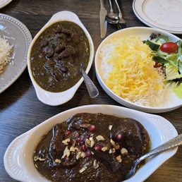 Fesenjoon (bottom), Ghormeh Sabzi (top left) Fesenjoon (bottom), Ghormeh Sabzi (top left)