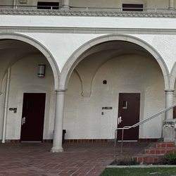 Torrance High School - Courtyard where the Beverly Hills 90210 cast once sat