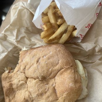 Samorerays - Chicken Parmesan and french fries - Food Trucks Near Me - Leominster, Massachusetts