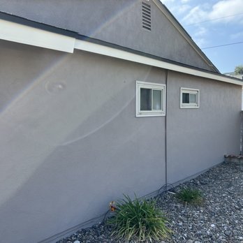 John R O'Hara's Painting - side of house - Painters Near Me - Castaic, California John R O'Hara's Painting - side of house - Painters Near Me - Castaic, California
