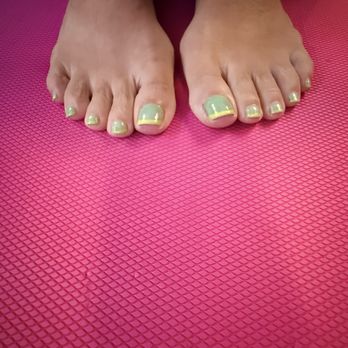 Jadore Beauty Spa - Fresh mint-green gel pedicure with neon-yellow French tips - Waxing Near Me - Washington, DC, District of Columbia Jadore Beauty Spa - Fresh mint-green gel pedicure with neon-yellow French tips - Waxing Near Me - Washington, DC, District of Columbia