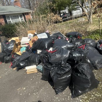 CT Driveway Friendly Rentals - Move-out junk pickup. Bloomfield, CT. - Dumpster Rental Near Me - Windsor Locks, Connecticut