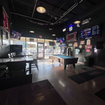 Dom's Dive Bar - Dive Bars Near Me - Charlotte, North Carolina