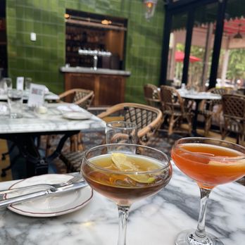 Le Diplomate - Drinks - Brasseries Near Me - Washington, DC, District of Columbia