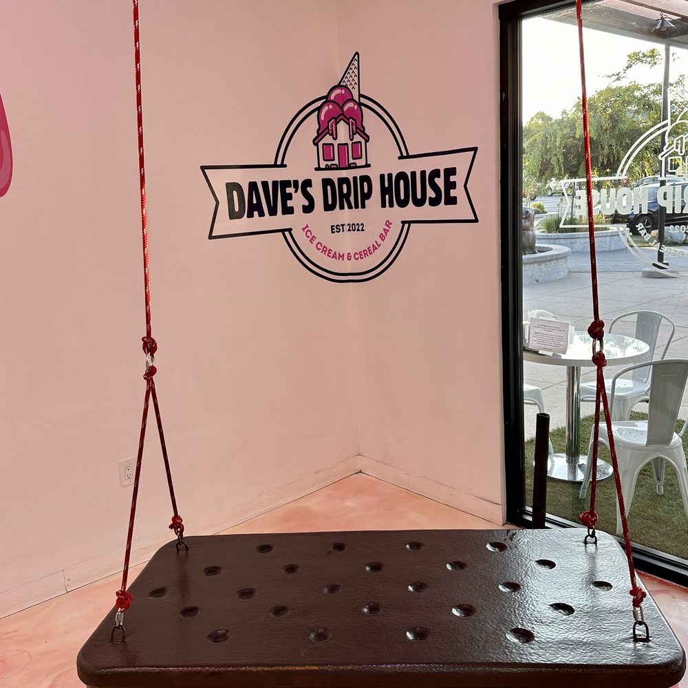 Dave’s Drip House - Neapolitan sandwich swing - Ice Cream & Frozen Yogurt Near Me - Santa Barbara, California