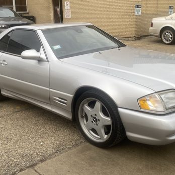 Riley's Auto Body - Body Shops Near Me - Bensenville, Illinois