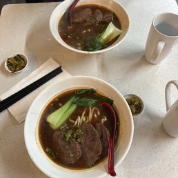 Signature Beef Noodle Soup / 紅燒牛肉麵