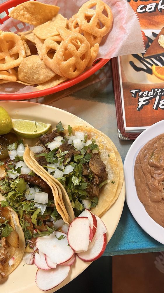 Taqueria El Cuñado Abierto Todos Los Dias