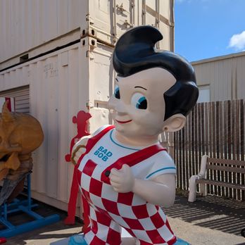 Bell Plastics - Used to love eating here as a kid! - Metal Fabricators Near Me - Hayward, California Bell Plastics - Used to love eating here as a kid! - Metal Fabricators Near Me - Hayward, California