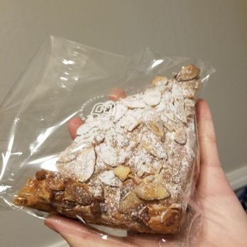 Paris Baguette - Almond croissant - Bakeries Near Me - Cupertino, California Paris Baguette - Almond croissant - Bakeries Near Me - Cupertino, California