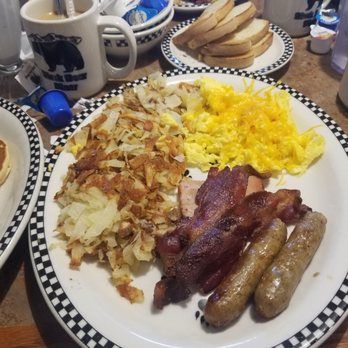 Black Bear Diner - Diners Near Me - Rancho Cucamonga, California