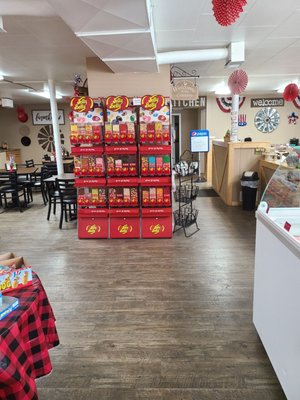 Brandis Candies by null