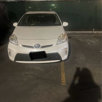 Sunrise LAX Parking - Vehicle parked on line and had to pay an extra 3 days fee. - Parking Near Me - Los Angeles, California Sunrise LAX Parking - Vehicle parked on line and had to pay an extra 3 days fee. - Parking Near Me - Los Angeles, California
