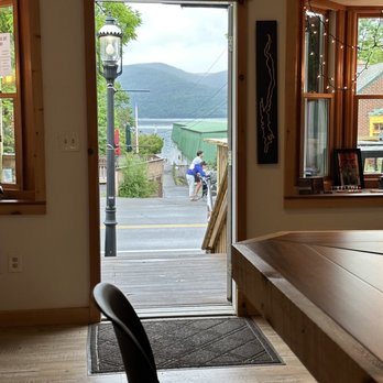 The Oak Room - View of Lake George - Cocktail Bars Near Me - Bolton, New York