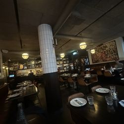 Ramblas - Indoor seating