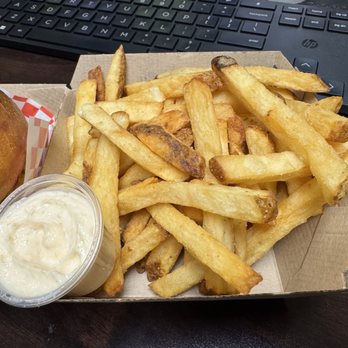 Small Cheval- Hyde Park - Golden Fries and garlic aioli - Burgers Near Me - Chicago, Illinois