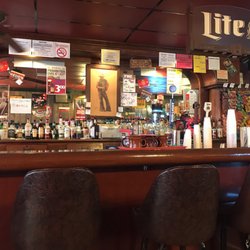 A J's Lounge - Bar