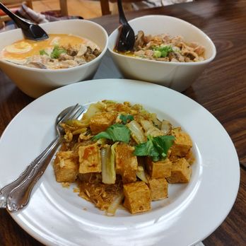 8E88 Rice & Ramen - Thai Near Me - Ventura, California 8E88 Rice & Ramen - Thai Near Me - Ventura, California