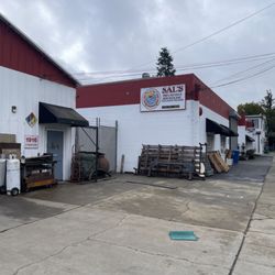 Sal's Inflatable Services - Façade