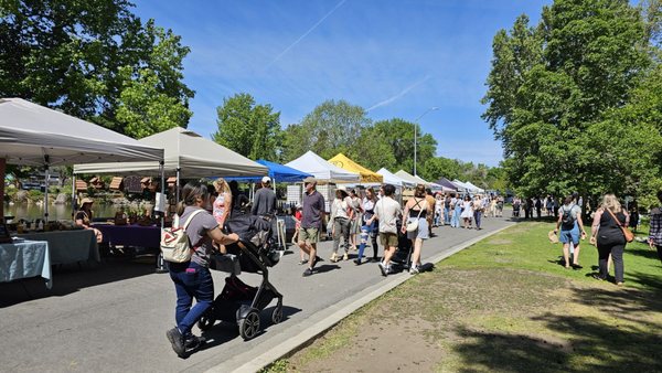 Riverside Farmers' Market by null