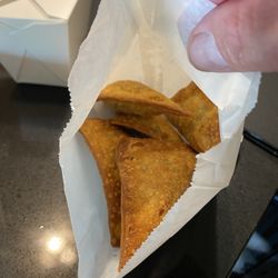 Uncle Tsang's Kitchen - Crispy Veggie Wontons
