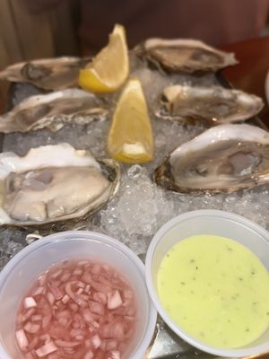 Hamilton Hall Bar & Restaurant by null