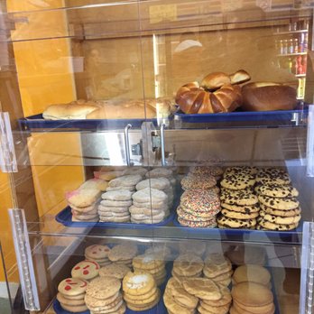 Taximaroa Bakery - Bakeries Near Me - Chicago, Illinois