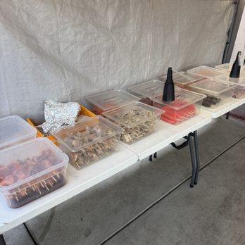 Tino’s Kitchen - Selection of BBQ - cooked on the spot - pork, chicken, intestine, feet, pork blood and more. - Food Trucks Near Me - Vallejo, California Tino’s Kitchen - Selection of BBQ - cooked on the spot - pork, chicken, intestine, feet, pork blood and more. - Food Trucks Near Me - Vallejo, California