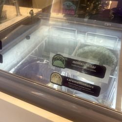 Insomnia Cookies - Ice cream